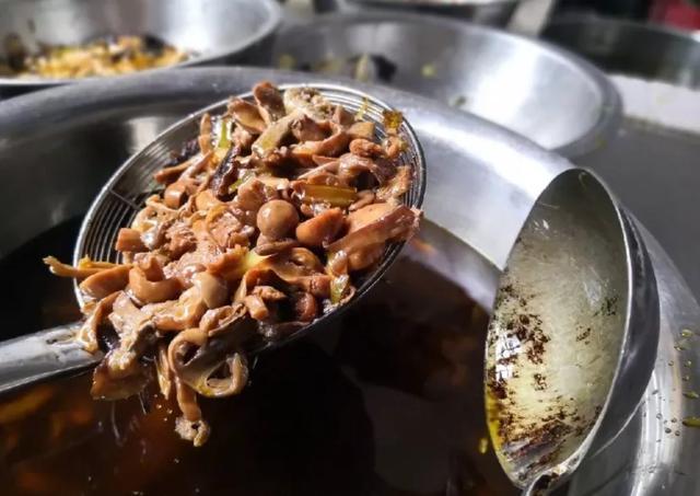 圖片關鍵詞 國家蘑菇地理:中國哪里的蘑菇最好吃?